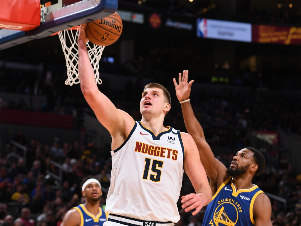 鲁娜的感情 鲁娜的感情