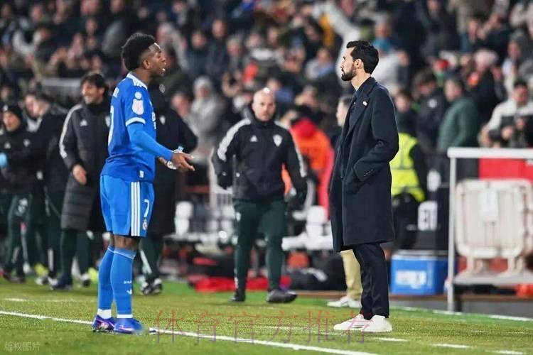 西媒：皇马更衣室陷入分裂，俱乐部失去耐心